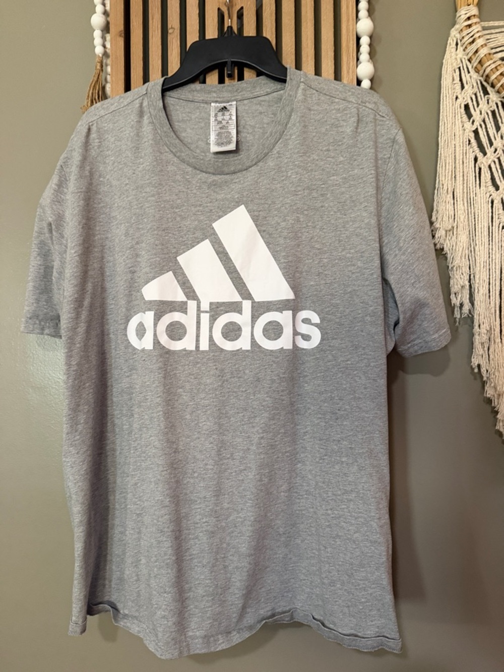 Adidas men’s T-shirt, size 2X